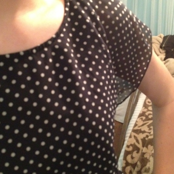 White polka dotted chiffon dress - Picture 4 of 4
