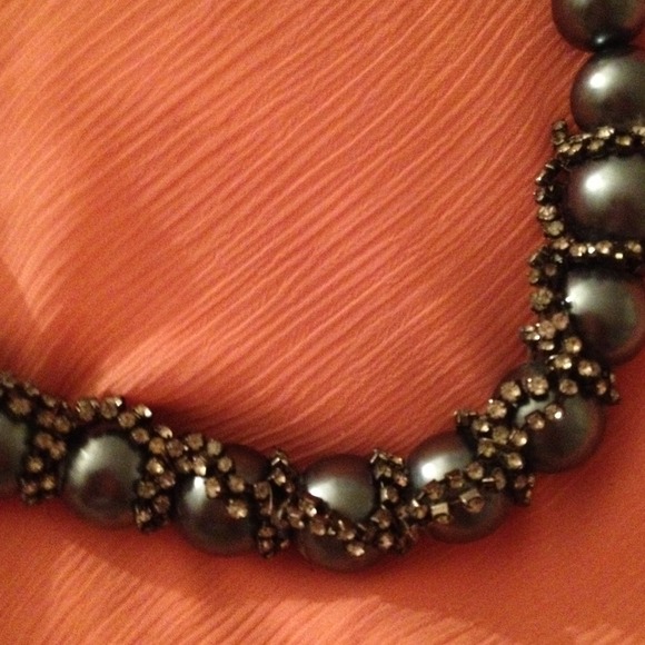 👇Price REDUCED! Simply Vera Wang Accessories. - Picture 2 of 2