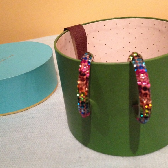 Crystal hoops - Picture 3 of 4