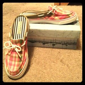 Brand new never worn slip on Sperry Top Siders