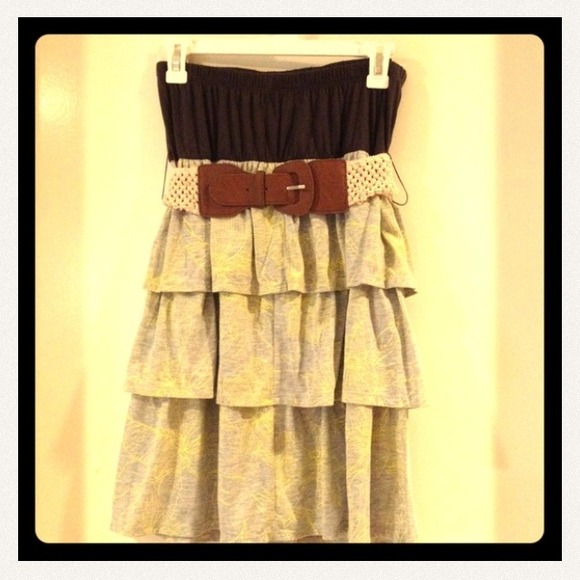 Strapless Tiered Bandeau Mini Dress Size Medium - Picture 1 of 5