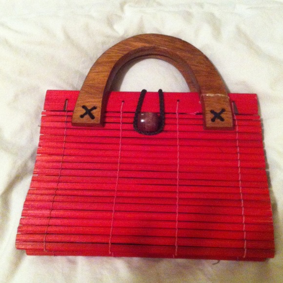 Cute wooden hand bag small