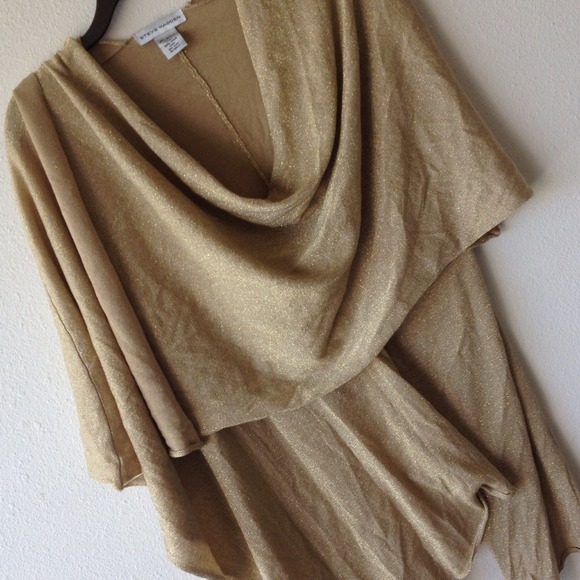 Steve Madden Beautiful Gold Cape / Wrap