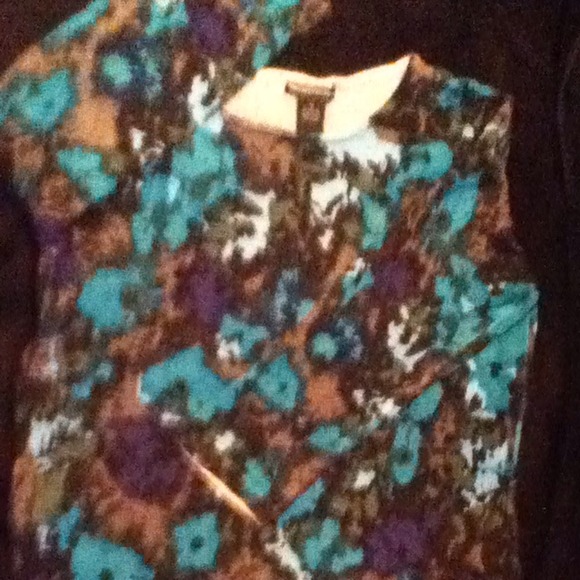 Colorful shades of blue light sweater