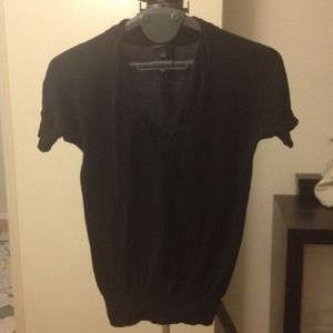 Short sleeve sweater