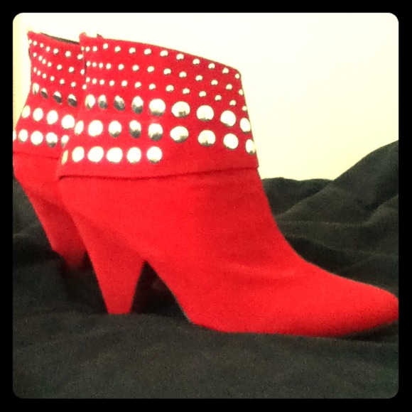 Shoes - Red ankle high heel