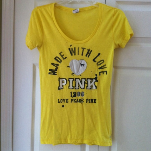 VS Pink yellow t-shirt