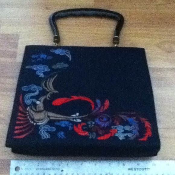 Vintage navy embroidered bag
