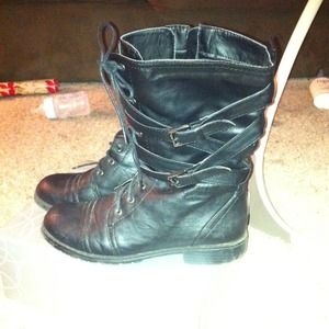 Reserved@joannegoodwin