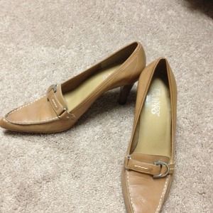 Franco Sarto tan leather heels size 7