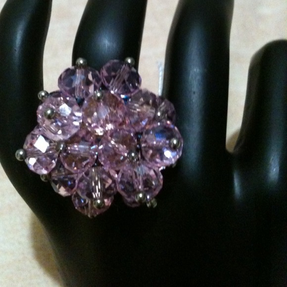 Pink swarovski ring - Picture 2 of 2