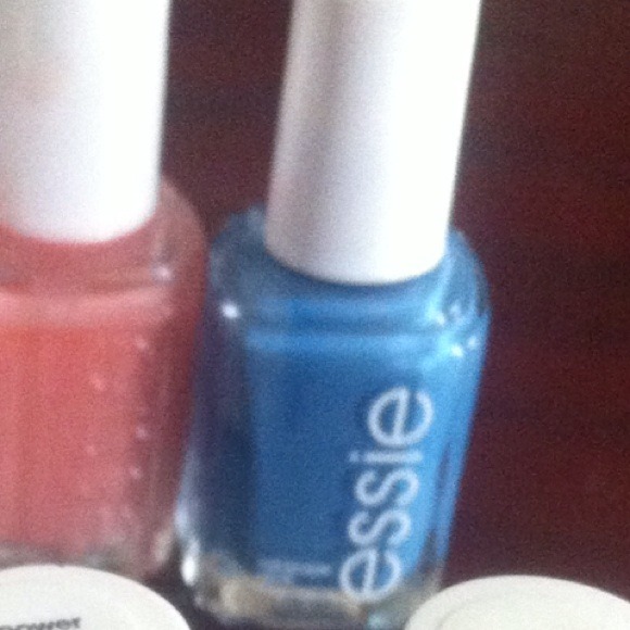 Reserved 4 Essie nail polishes for zoemontgomery
