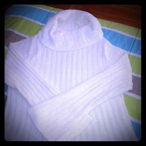 Reduced: White Long Sleeved Turtleneck