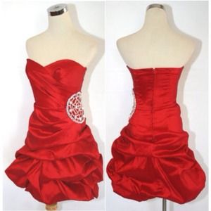 Beatifiul prom dress