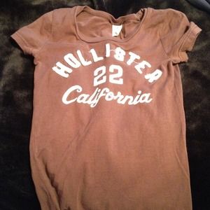 Hollister T-shirt