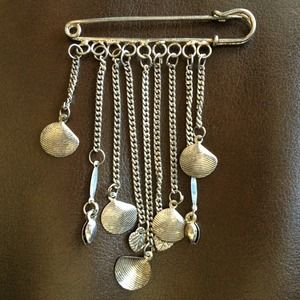 Vintage pin accessory