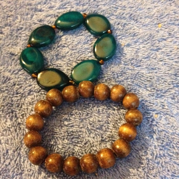 Two bracelets in new condition. - Picture 2 of 2