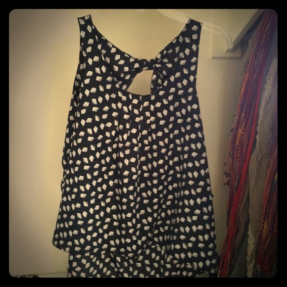 RESERVED High low black and white feather blouse