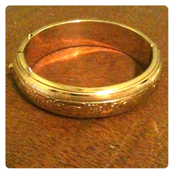 RESERVEDVintage Gold  and filigree bangle