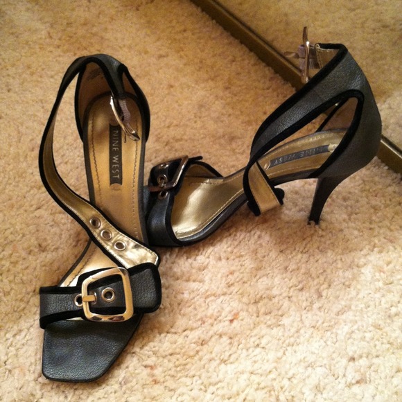 πSOLDπNine West, oh sooo sexy - Picture 2 of 4