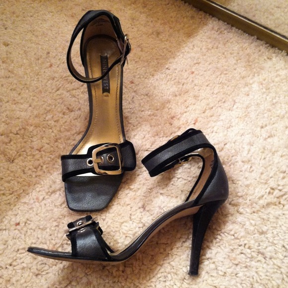 πSOLDπNine West, oh sooo sexy - Picture 3 of 4