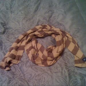 NWOT Tan & brown jersey knit color block scarf