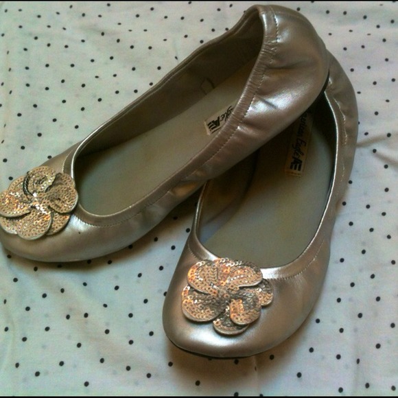 {American Eagle Silver Party Flats} - Picture 2 of 2
