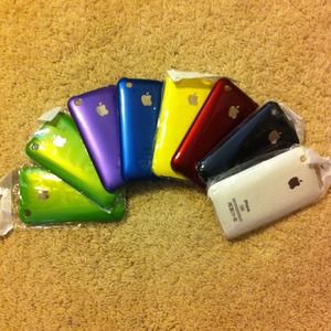 Lot of iPhone 3G/3Gs' cases