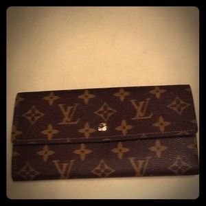 LV wallet