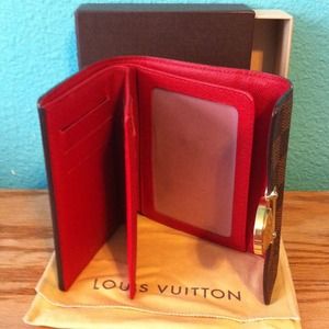 Louis Vuitton Bags - Authentic Louis Vuitton Damier Koala Wallet Louis Vuitton Bags - Authentic Louis Vuitton Damier Koala Wallet