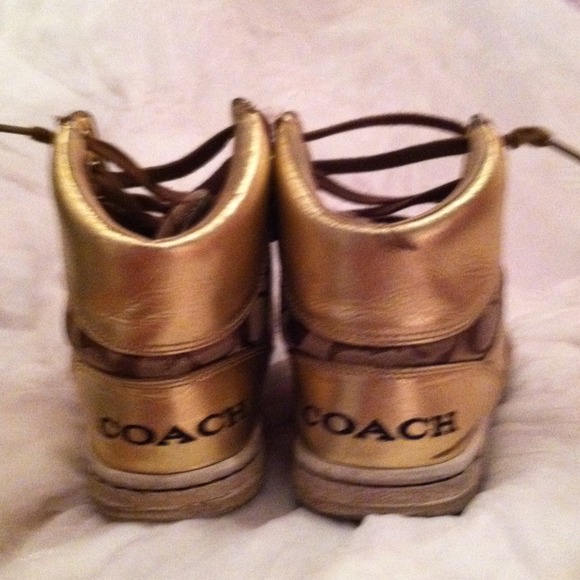 Gold coach sneakers - Picture 2 of 2