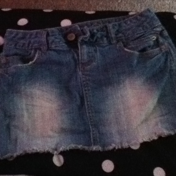 Reduced !!! Rue 21 jean Skirt