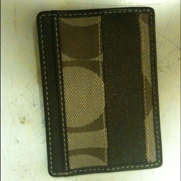 🌟🌟 REDUCED🌟🌟Coach small wallet