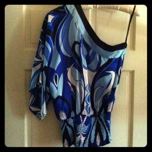 OFF THE SHOULDER 100 % SILK TOP