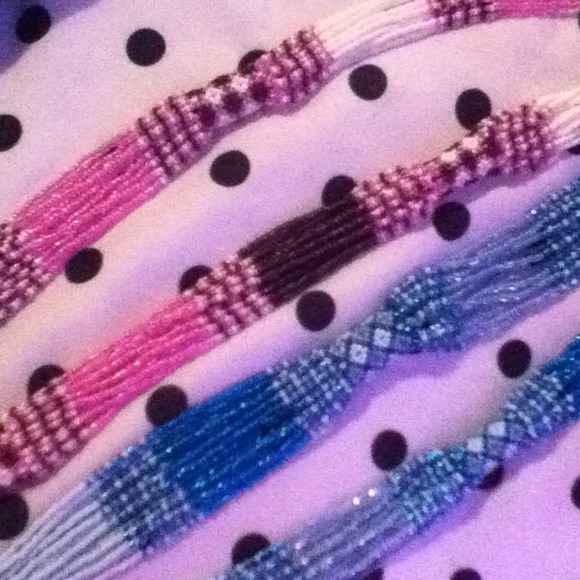 Pretty necklaces . - Picture 2 of 3