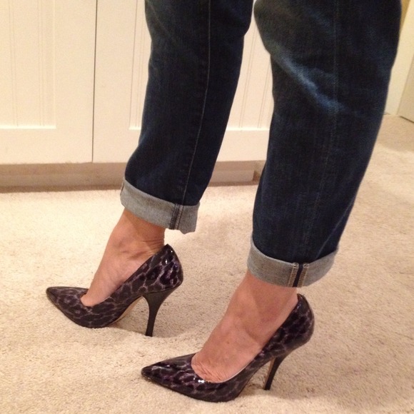 New In Box BETSEY JOHNSON Warner Stiletto pump - Picture 4 of 4