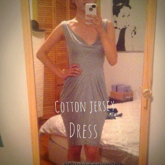 • Mermaid Back Dress in Heather Grey