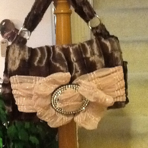 ❌❌SOLD❌❌🎉 Spoiled Little Mama brown fur  bag - Picture 1 of 2