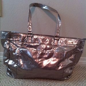 ⬇Reduced!⬇Mary K tote bag