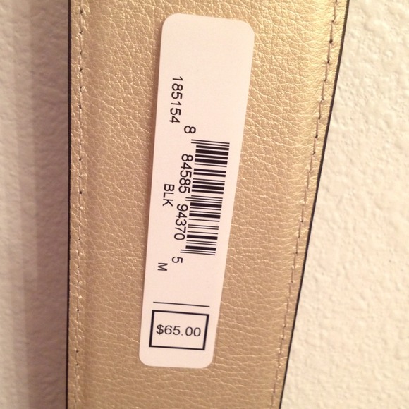 NWT Vince Camuto Leather Belt