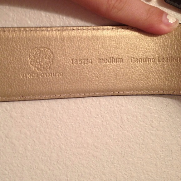 NWT Vince Camuto Leather Belt