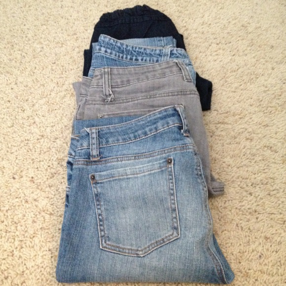 ❌SOLD❌4 PAIRS Skinny Jeans Bundle