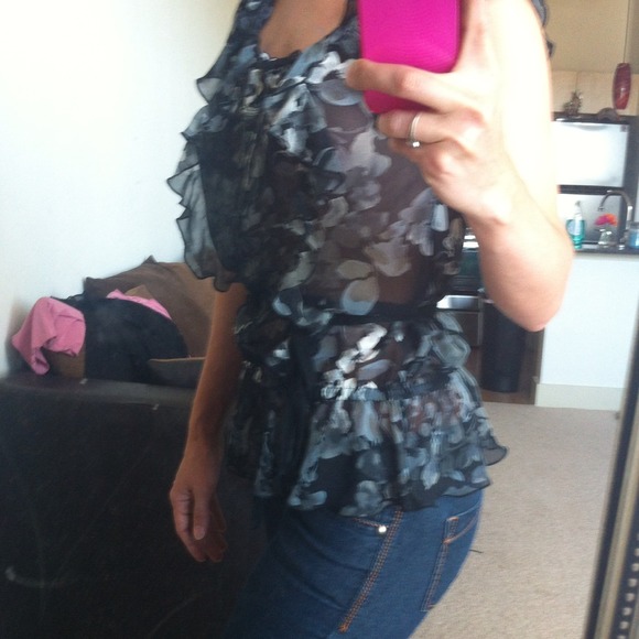 Sheer Express top - Picture 2 of 3