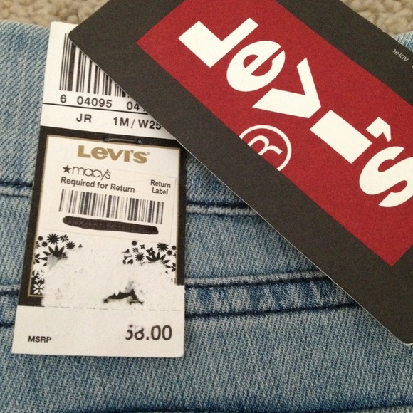 LEVI'S Flare Jeans - Picture 2 of 2