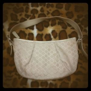 Cream hand purse