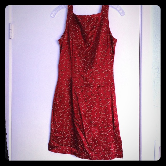 Gorgeous Asian inspired dress.