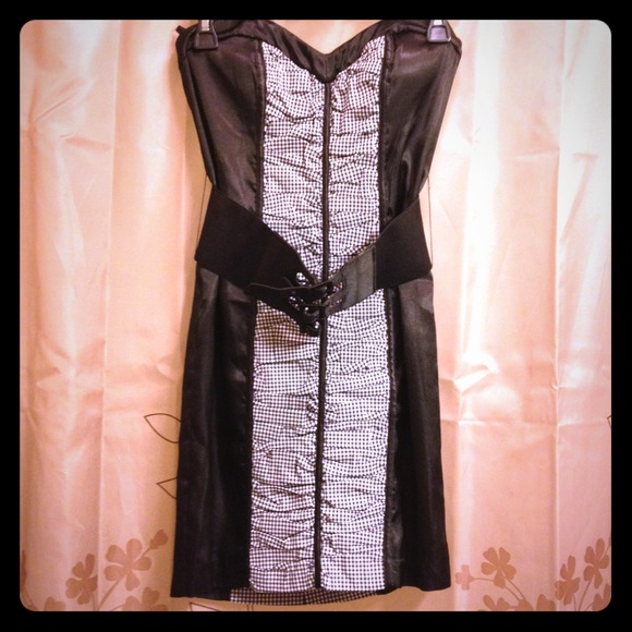 Stunning 2b Bebe Dress