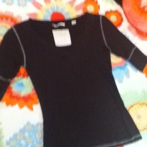black half sleeve vneck