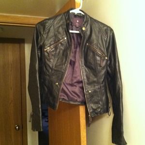 Fake going out leather jacket