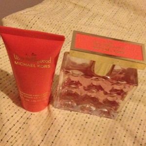 Perfume MK Very Hollywood